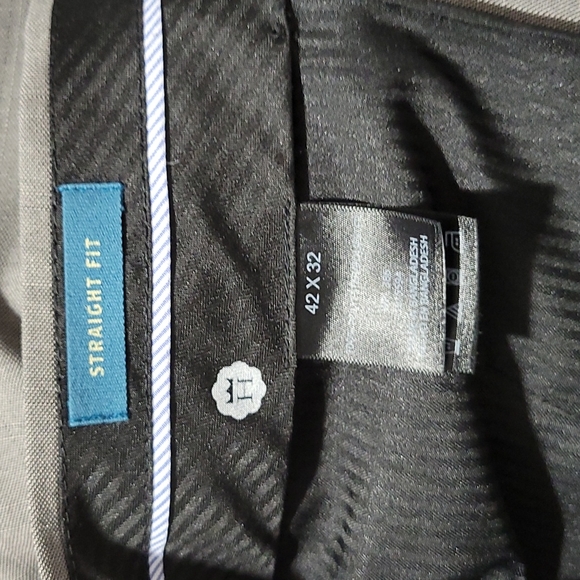 Haggar Men Slacks - Picture 4 of 4